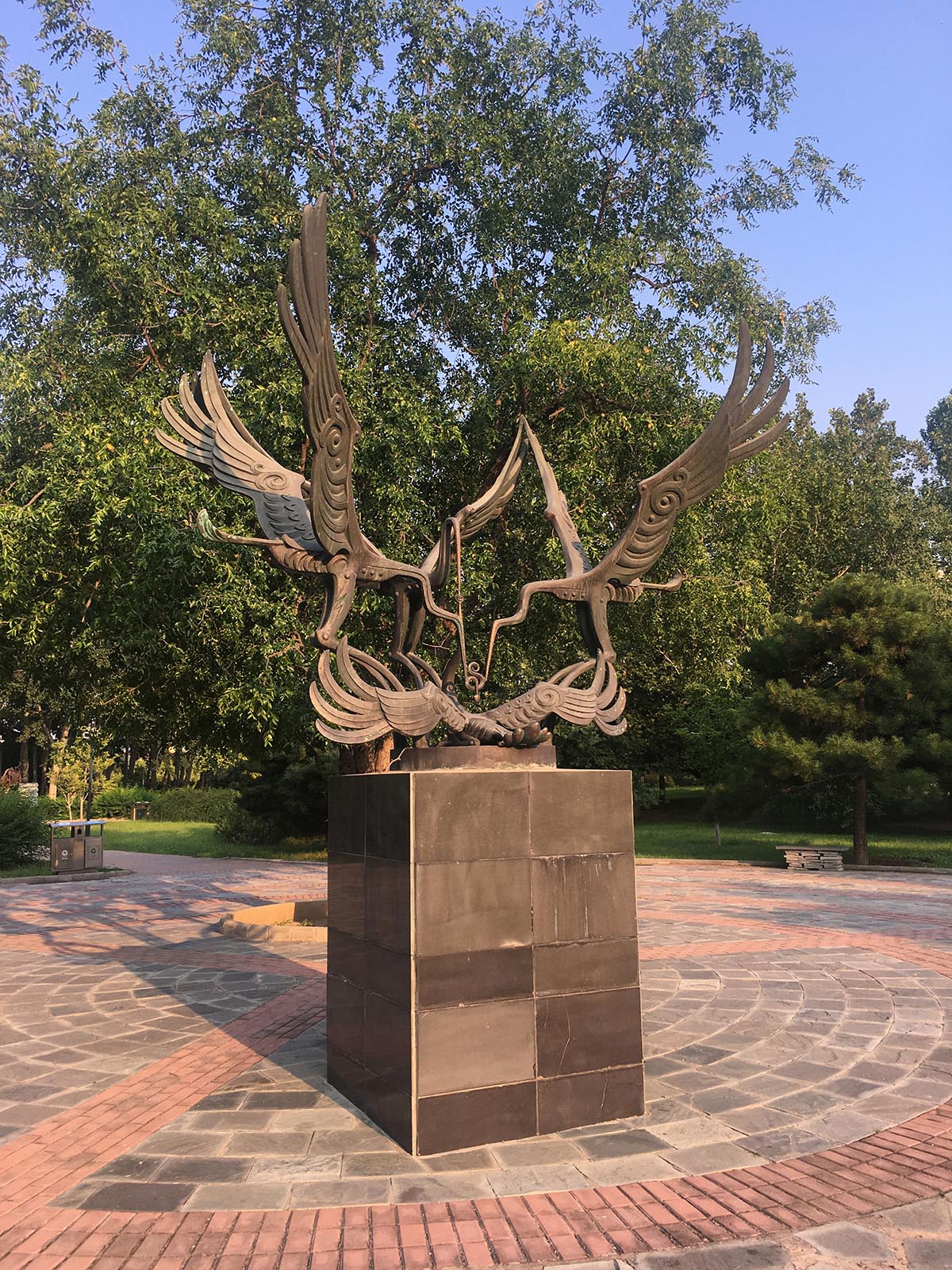 images/art/2020-08-22 北京国际雕塑公园/20.jpg